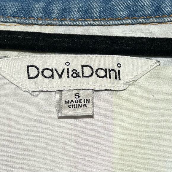 True Vintage 80’s Davi & Dani Patchwork Bandana  Jean Jacket Women’s Size S - Picture 7 of 13